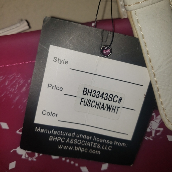 BEVERLY HILLS POLO CLUB RUBBER TOTE NWT. - Picture 6 of 6